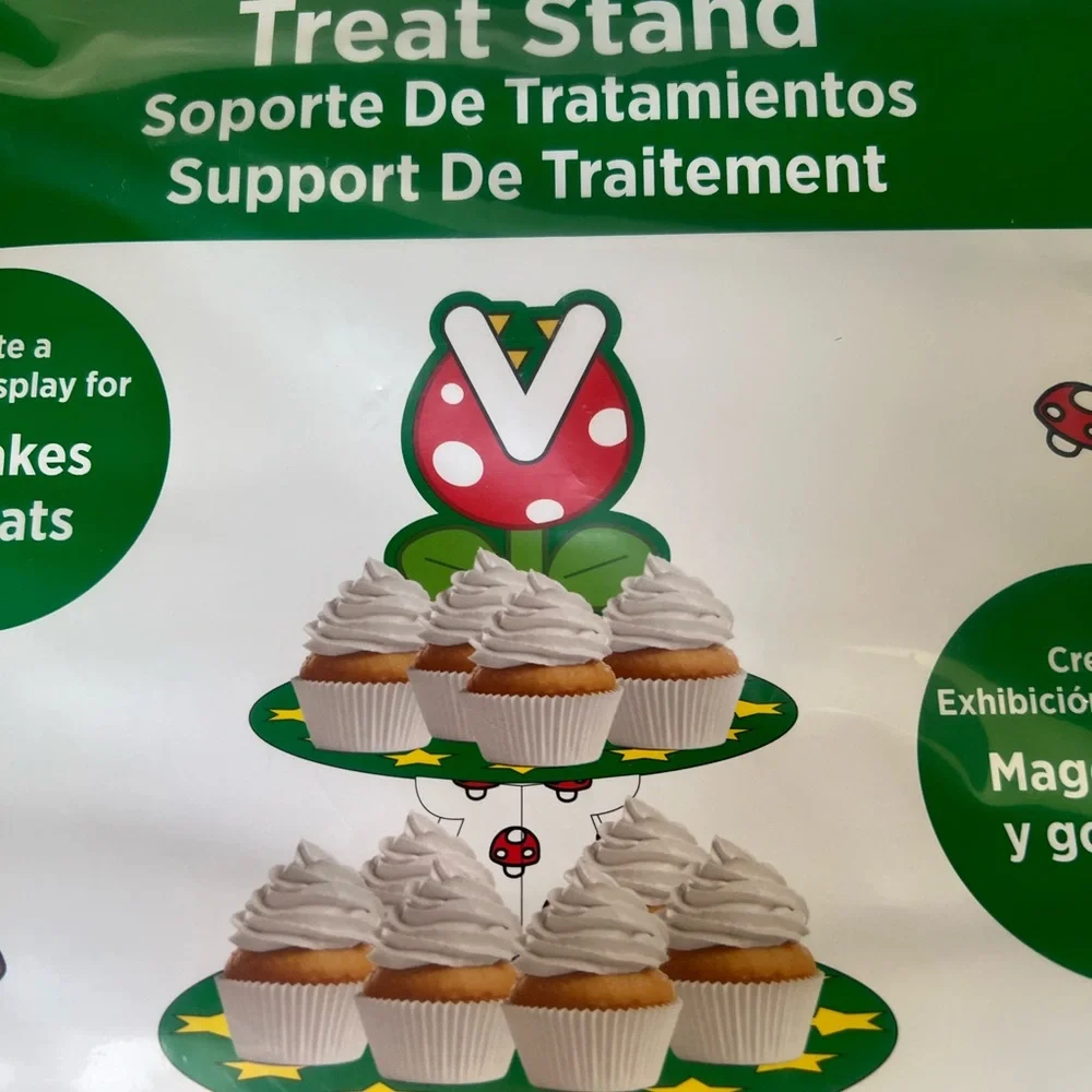 Star and mushroom cupcake treats stand Mario brothers Holds up to 18 cupcakes